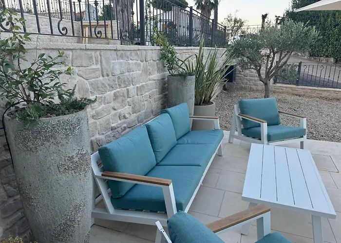 Aura Adriatica Onyx - Luxury Apartment, Private Pool, Sea View, Parking
